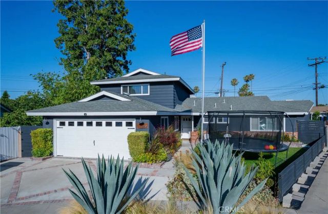 3104 Taft Way, Costa Mesa, CA 92626