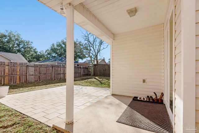 1502 College Pkwy, Gulf Breeze, FL 32563