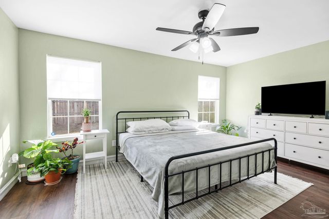 1502 College Pkwy, Gulf Breeze, FL 32563