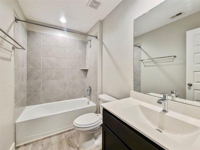 8122 Hush Heights Drive, Rosharon, TX 77583