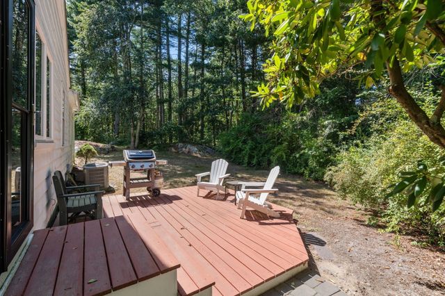 24 Great Rock Road, Sherborn, MA 01770