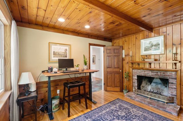 24 Great Rock Road, Sherborn, MA 01770
