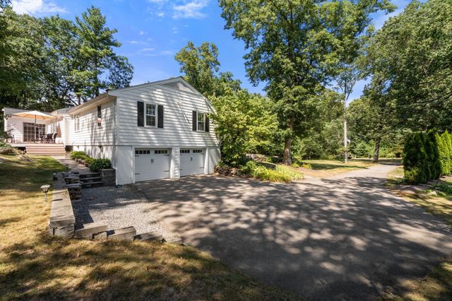 24 Great Rock Road, Sherborn, MA 01770