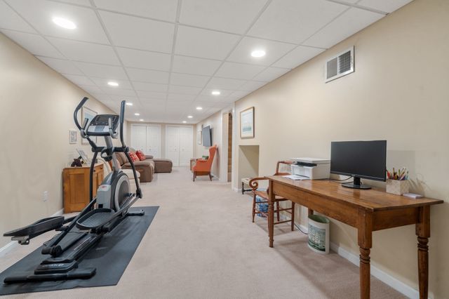 24 Great Rock Road, Sherborn, MA 01770