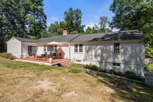 24 Great Rock Road, Sherborn, MA 01770