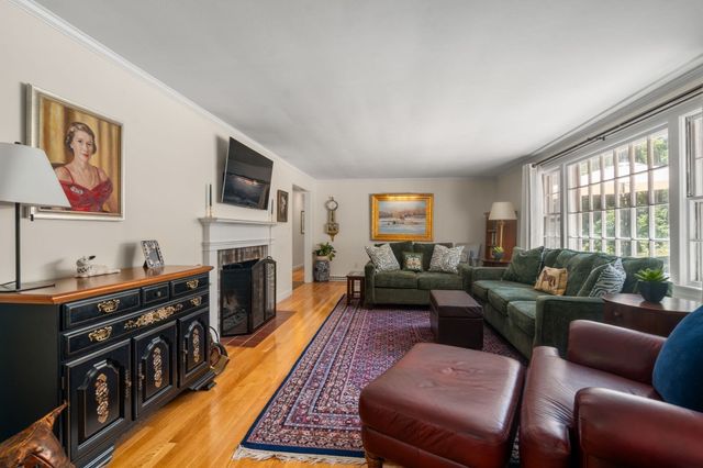 24 Great Rock Road, Sherborn, MA 01770