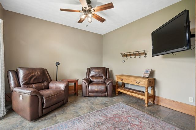 110 N. 4TH Street, Eldridge, IA 52748
