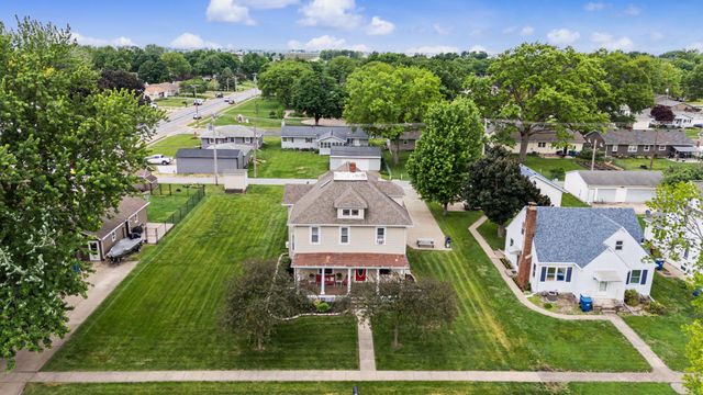 110 N. 4TH Street, Eldridge, IA 52748
