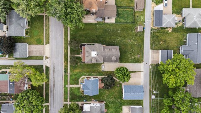 110 N. 4TH Street, Eldridge, IA 52748