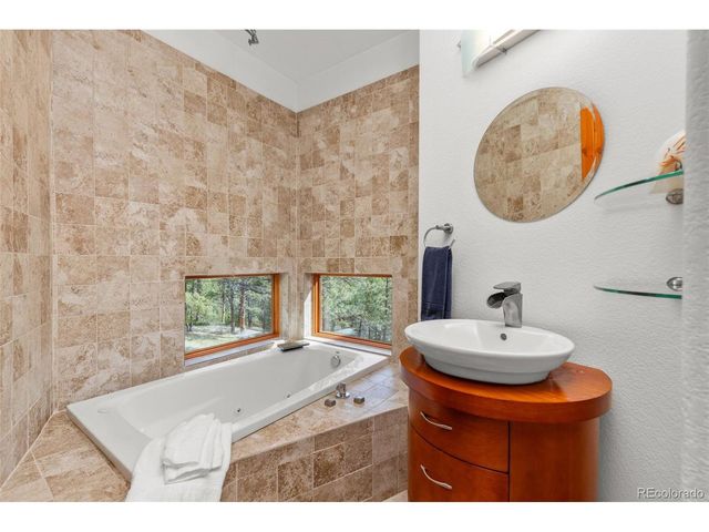 729 Sawmill Rd, Loveland, CO 80537