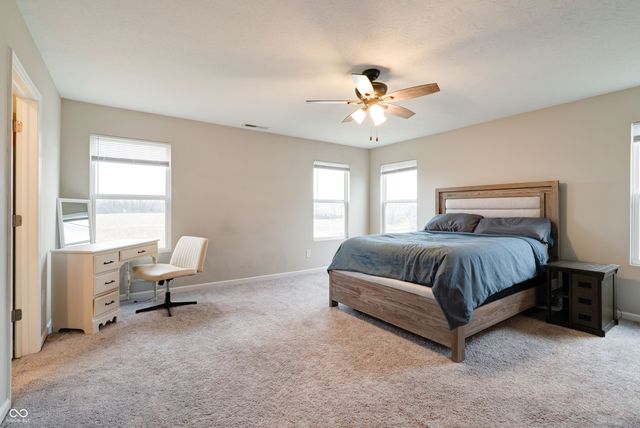 1424 Crabapple Road, Franklin, IN 46131