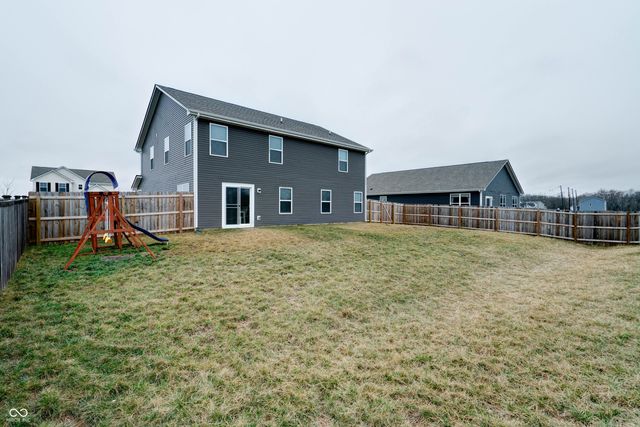 1424 Crabapple Road, Franklin, IN 46131