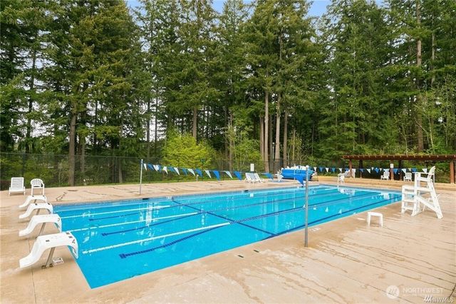 24230 SE 44th Street, Sammamish, WA 98029