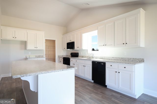 476 Tanners Bridge Circle 1, Bethlehem, GA 30620