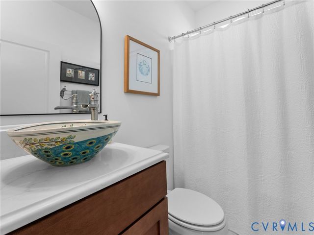 10675 Porter Park Ln, Henrico, VA 23059