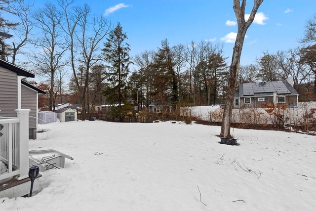 15 Florida Ave, Plymouth, MA 02360