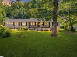 13 Bedford Lane, Taylors, SC 29687