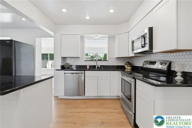 1138 East Tremont Street, Allentown City, PA 18109