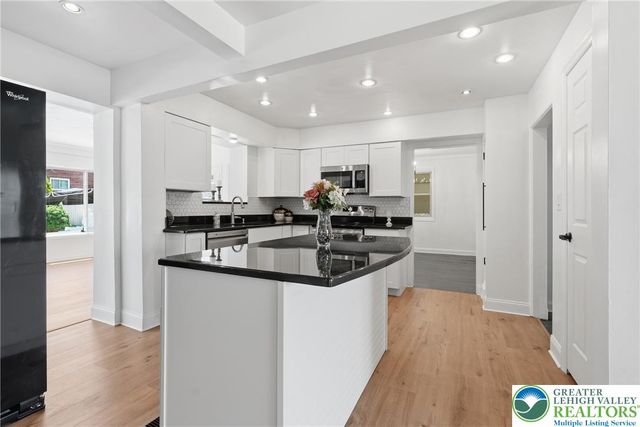 1138 East Tremont Street, Allentown City, PA 18109