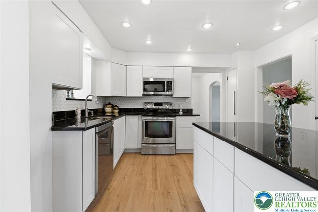 1138 East Tremont Street, Allentown City, PA 18109