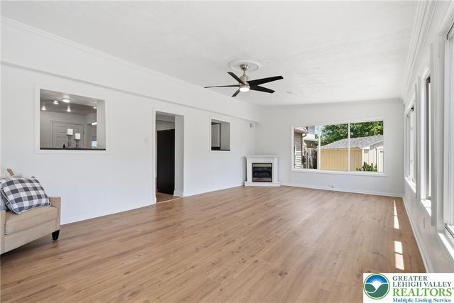 1138 East Tremont Street, Allentown City, PA 18109