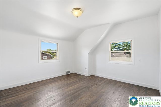 1138 East Tremont Street, Allentown City, PA 18109