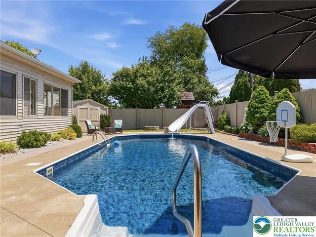 1138 East Tremont Street, Allentown City, PA 18109