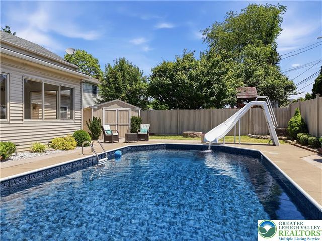 1138 East Tremont Street, Allentown City, PA 18109