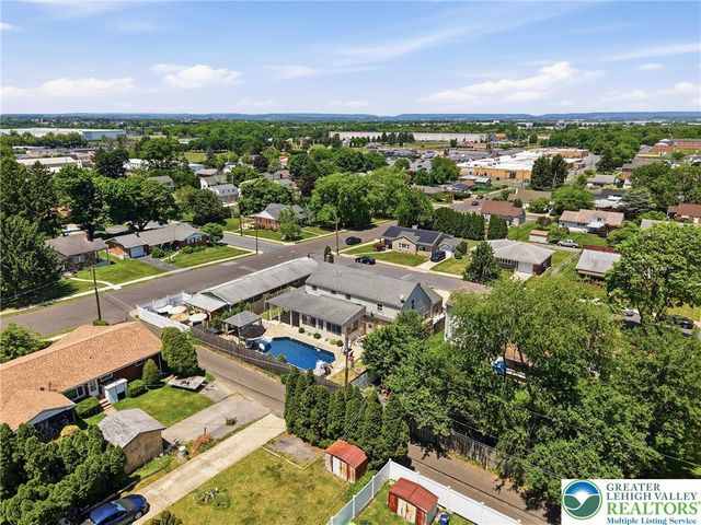 1138 East Tremont Street, Allentown City, PA 18109