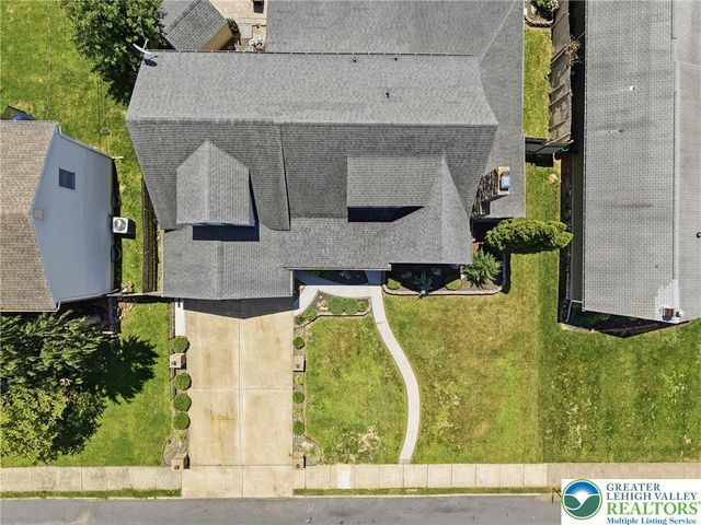 1138 East Tremont Street, Allentown City, PA 18109