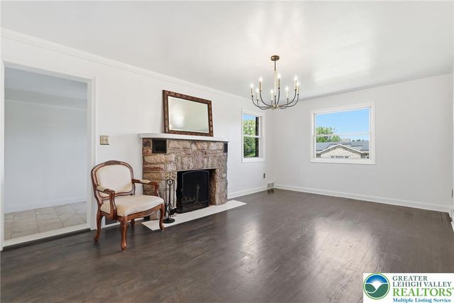 1138 East Tremont Street, Allentown City, PA 18109