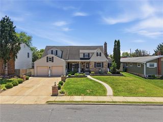 1138 East Tremont Street, Allentown City, PA 18109