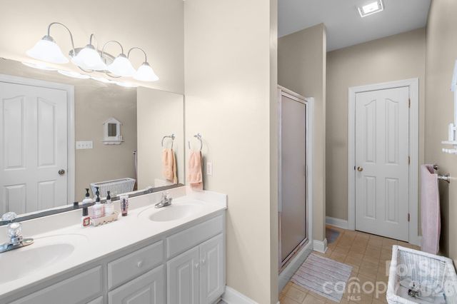 722 Canterbury Drive, Lancaster, SC 29720