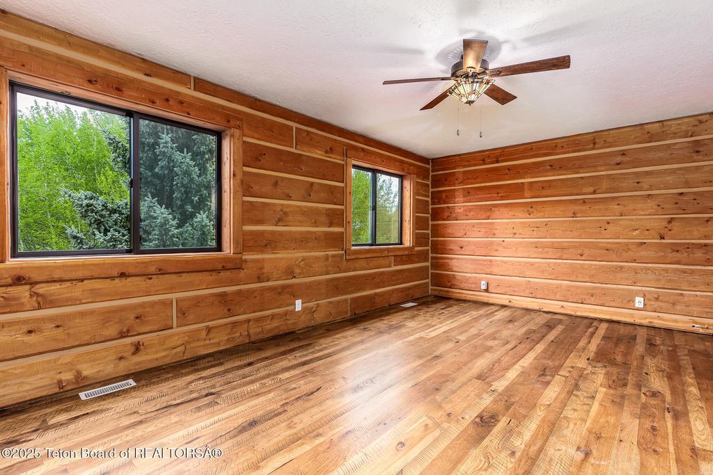 1905 N BEAVER Drive, Alta, WY 83414 photo 21