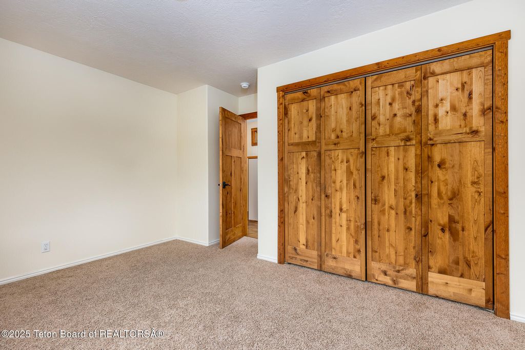 1905 N BEAVER Drive, Alta, WY 83414 photo 32