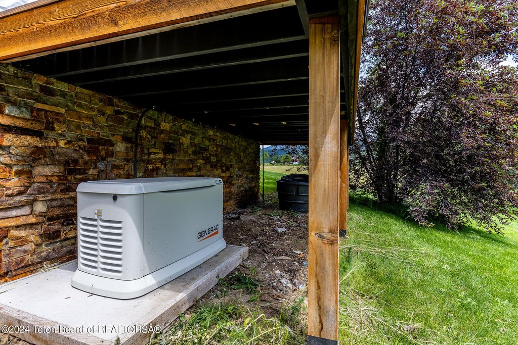 1905 N BEAVER Drive, Alta, WY 83414 photo 40