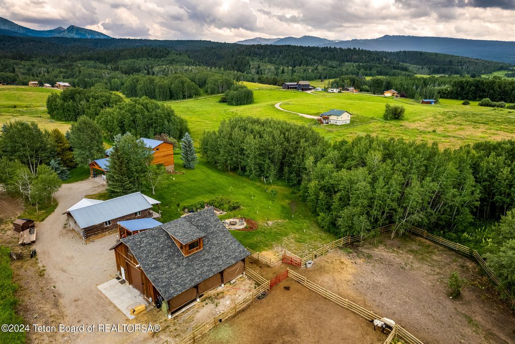 1905 N BEAVER Drive, Alta, WY 83414 photo 43