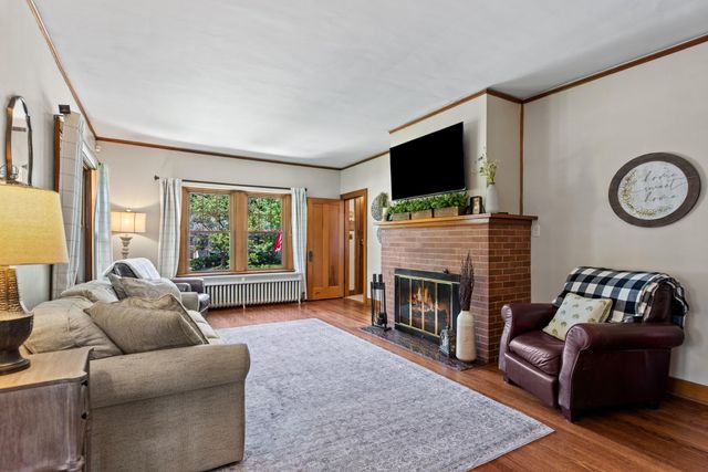 206 Morgan Boulevard, Valparaiso, IN 46383