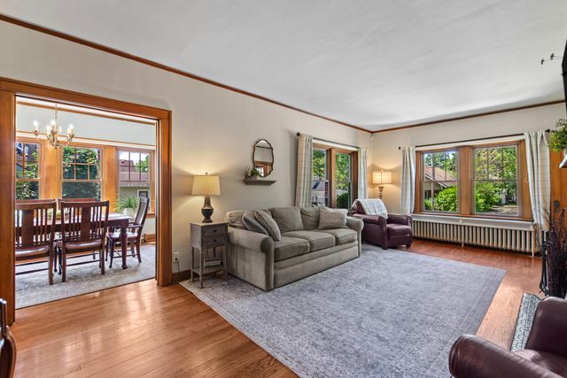 206 Morgan Boulevard, Valparaiso, IN 46383