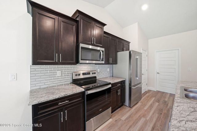 885 Clearmont Street, Sebastian, FL 32958