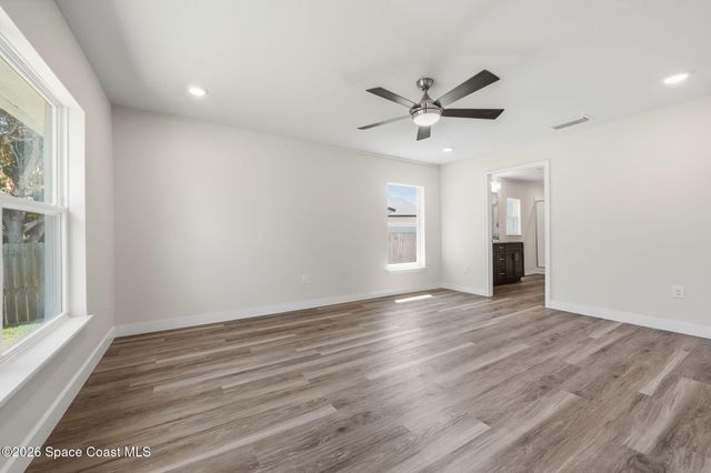 885 Clearmont Street, Sebastian, FL 32958