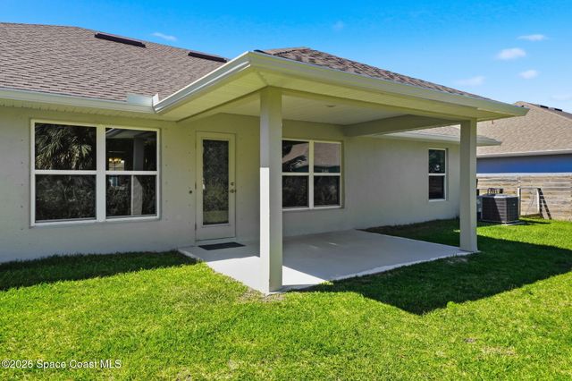 885 Clearmont Street, Sebastian, FL 32958