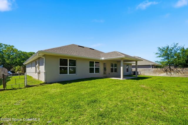 885 Clearmont Street, Sebastian, FL 32958