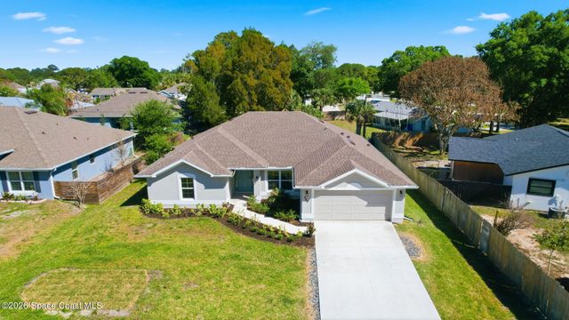 885 Clearmont Street, Sebastian, FL 32958