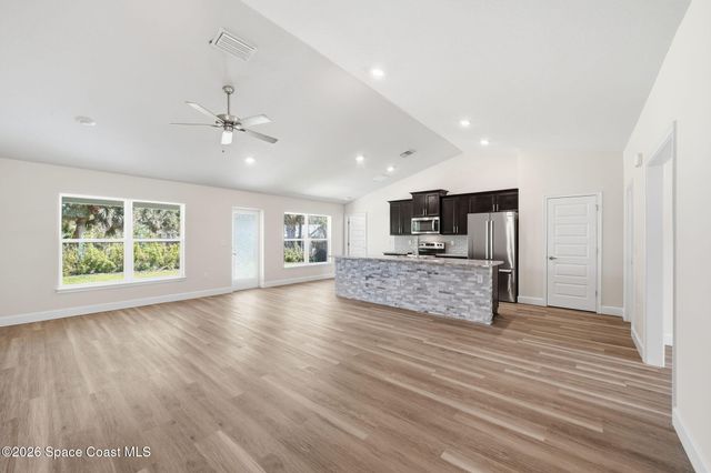 885 Clearmont Street, Sebastian, FL 32958