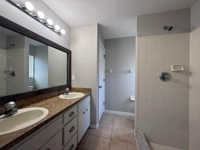 4639 GREAT BLUE HERON DRIVE, Lakeland, FL 33812