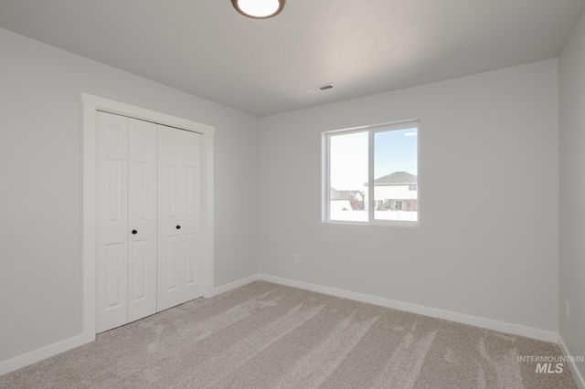 18445 N Trumpet Lily Ave, Nampa, ID 83687