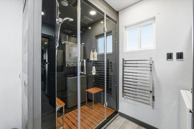 306 Victoria Lane, Sugarloaf, CA 92386