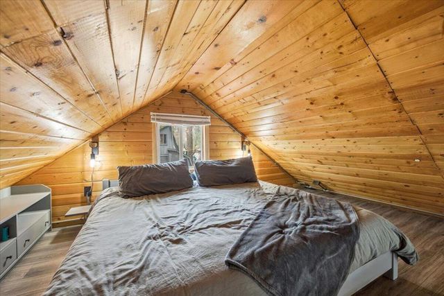 306 Victoria Lane, Sugarloaf, CA 92386