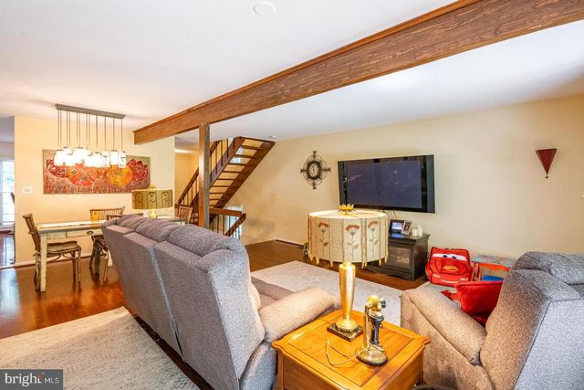 66 WINGED FOOT DR, Reading, PA 19607